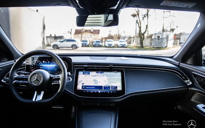 Mercedes-Benz Klasa E cena 339900 przebieg: 3, rok produkcji 2023 z Sławków małe 56